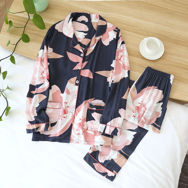 Women's Long-sleeved Floral Pajamas