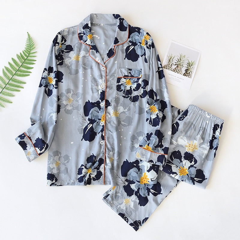 Women's Long-sleeved Floral Pajamas